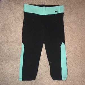 PINK kapri yoga pants